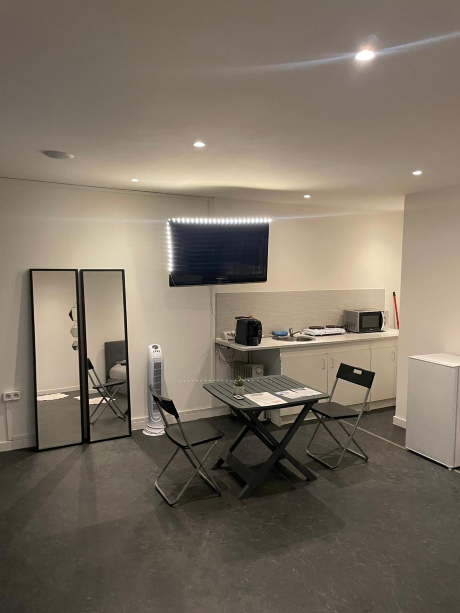 Studio Ensoleille Sur Montpellier Luaran gambar